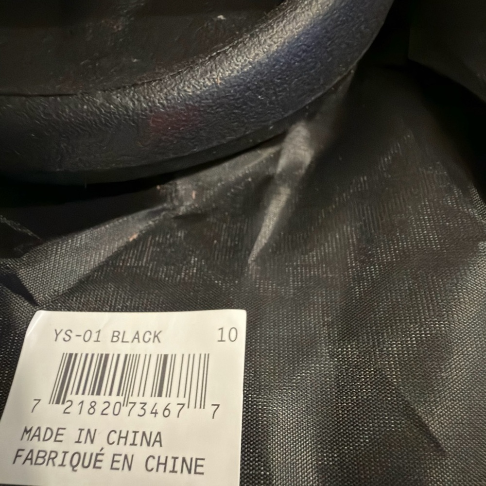 YEEZY YS01 size 10 - Picture 2 of 3